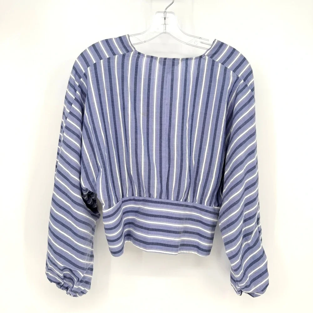Banana Republic Striped Blouse Womens Small Blue Cropped Coastal Preppy Romantic
